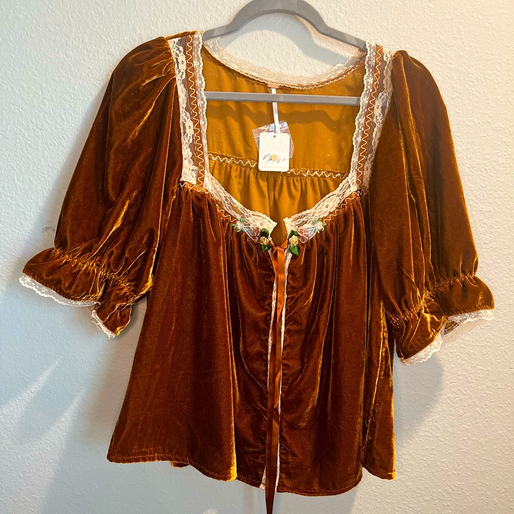 Free People bronze brown velvet top women’s size medium NWT